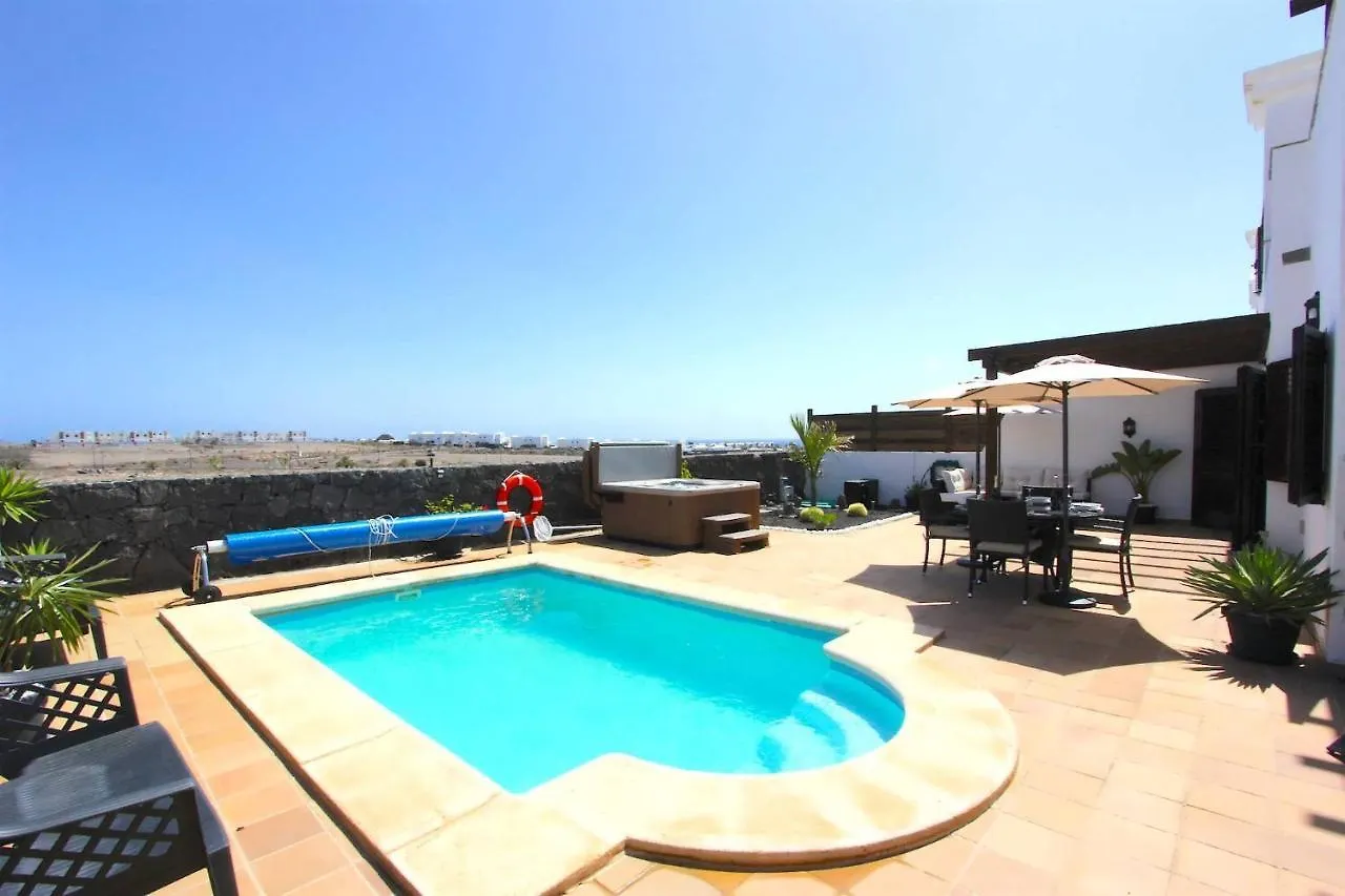 Villa Emma Playa Blanca