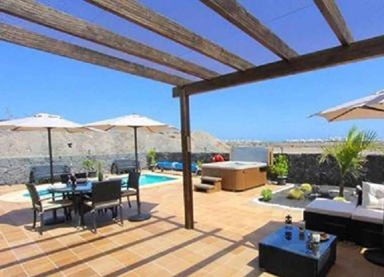 Villa Emma Playa Blanca 0*, Playa Blanca (Lanzarote)
